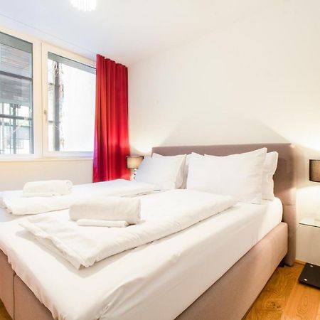 Premium Residence Near Parlament In @YourBécs Kültér fotó